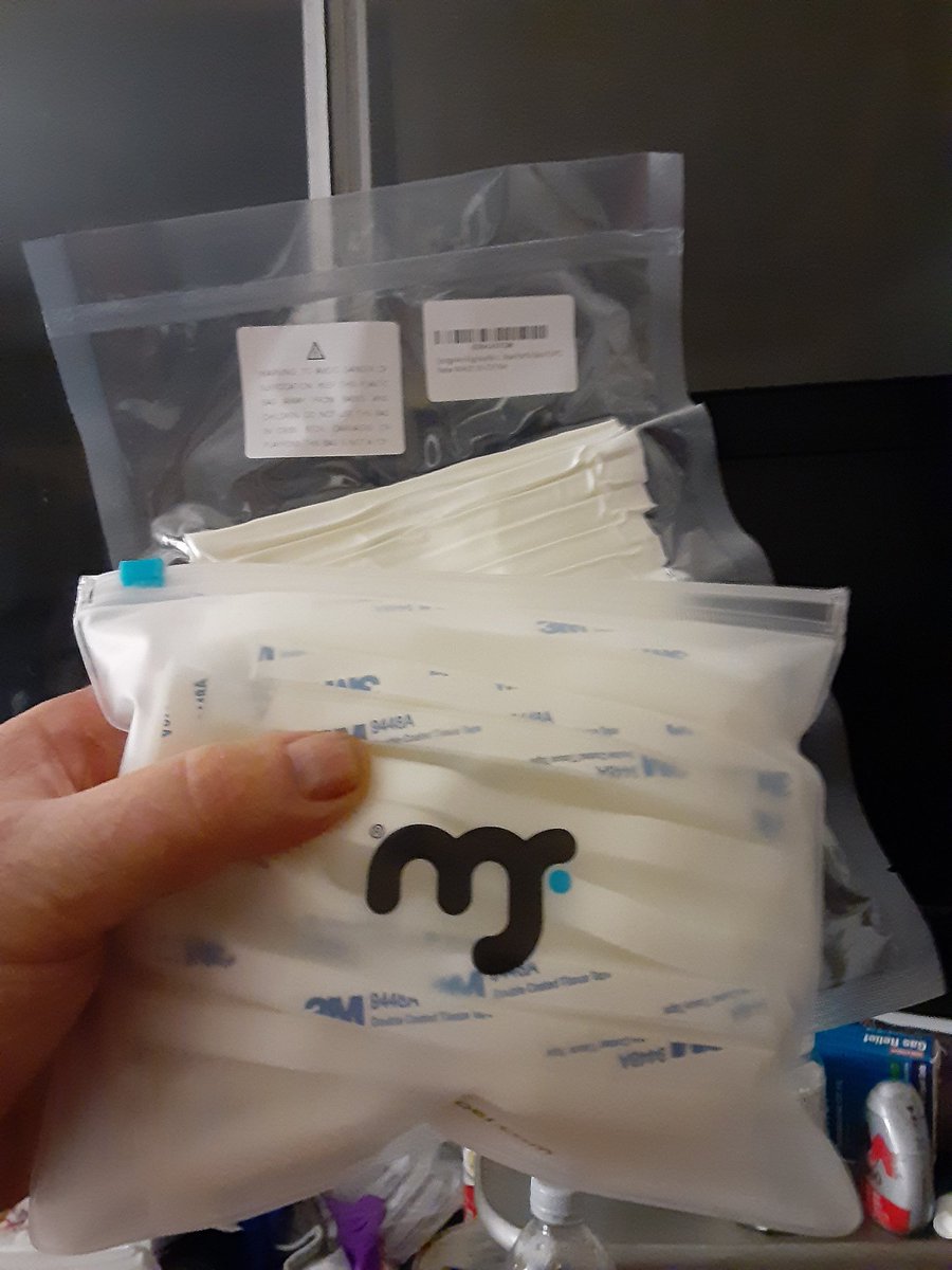 RealStockton's tweet image. How bad can @Amazon fuck up your order?

Ordered @MagicFiber cloth lens cover/pouches a package of 3

I received 2 packages sponge Anti Fog nose Bridge things for mask wearing

I will give a tiny microscopic bit of credit because 1 preopened set was in a pouch labeled magic fiber