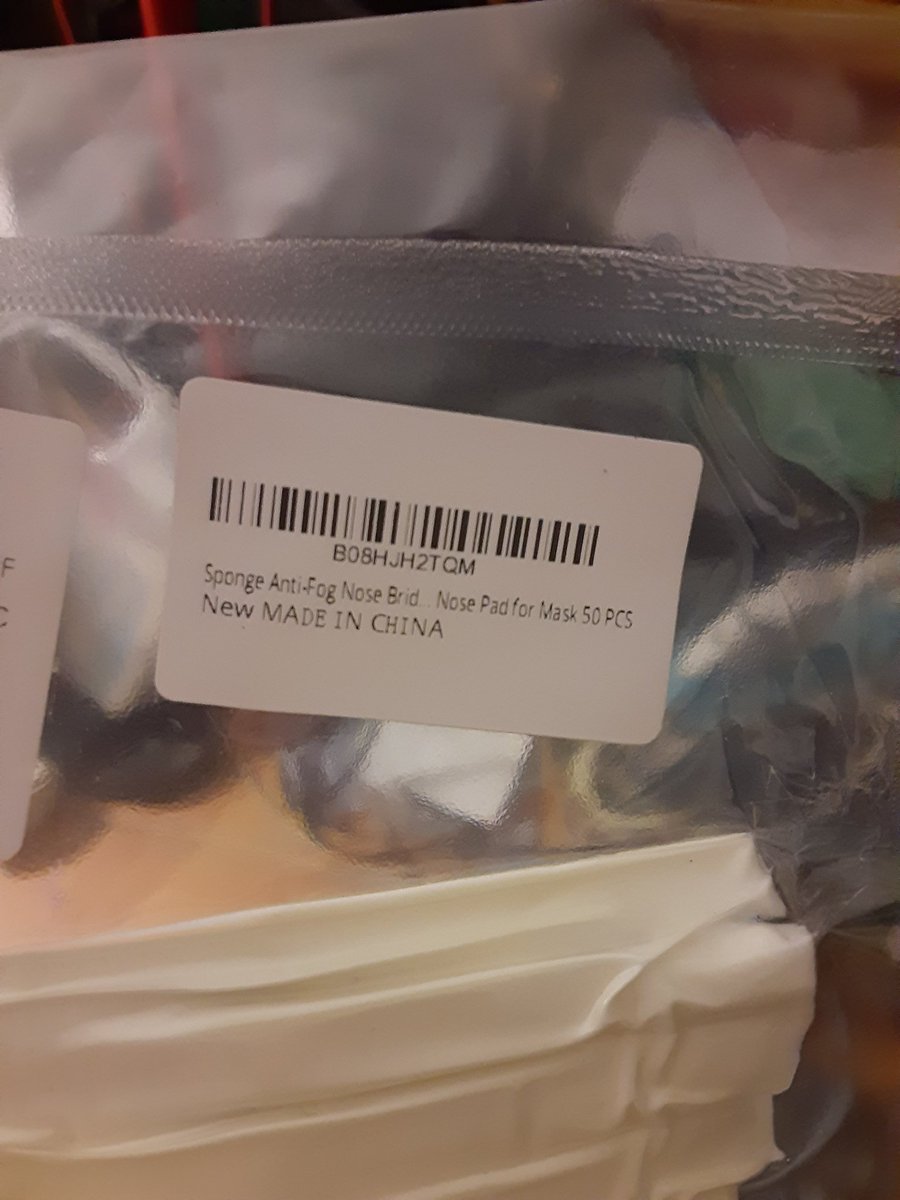 RealStockton's tweet image. How bad can @Amazon fuck up your order?

Ordered @MagicFiber cloth lens cover/pouches a package of 3

I received 2 packages sponge Anti Fog nose Bridge things for mask wearing

I will give a tiny microscopic bit of credit because 1 preopened set was in a pouch labeled magic fiber
