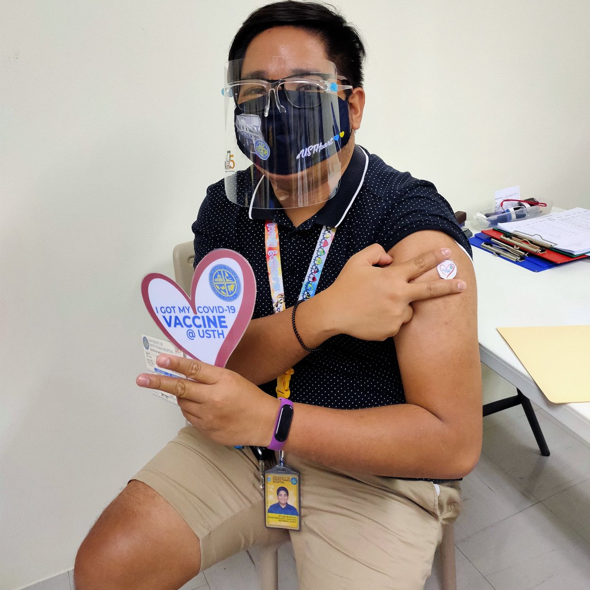 The_Junjun_'s tweet photo. #NewProfilePic #TanLines #Vaccine #BikeScene https://t.co/LaXN4UDJpd