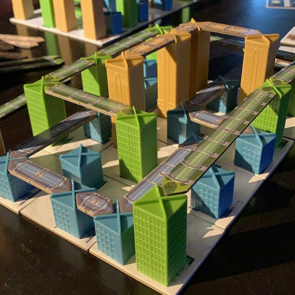 thegamesplainer's tweet image. Game 119/2021 #andanotheryearofgames #cloudcity #blueorange #bgg #boardgames #boardgamenerd #boardgamegeek #boardgamesofinstagram #tabletopgames #gamenerd instagr.am/p/CMquNOChu1_/