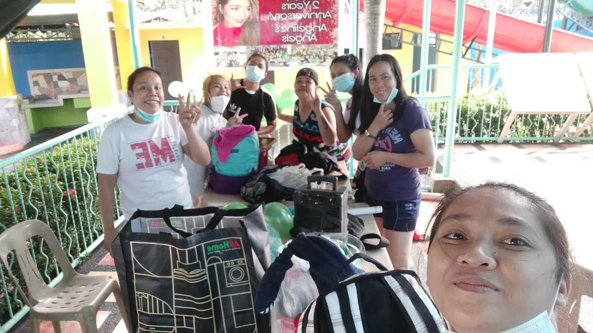 JheBorres's tweet photo. Ayy pag kasaya nman pag nagsama sama 

POP SUPERSTAR ANGELINE https://t.co/jR2qf8LXwr