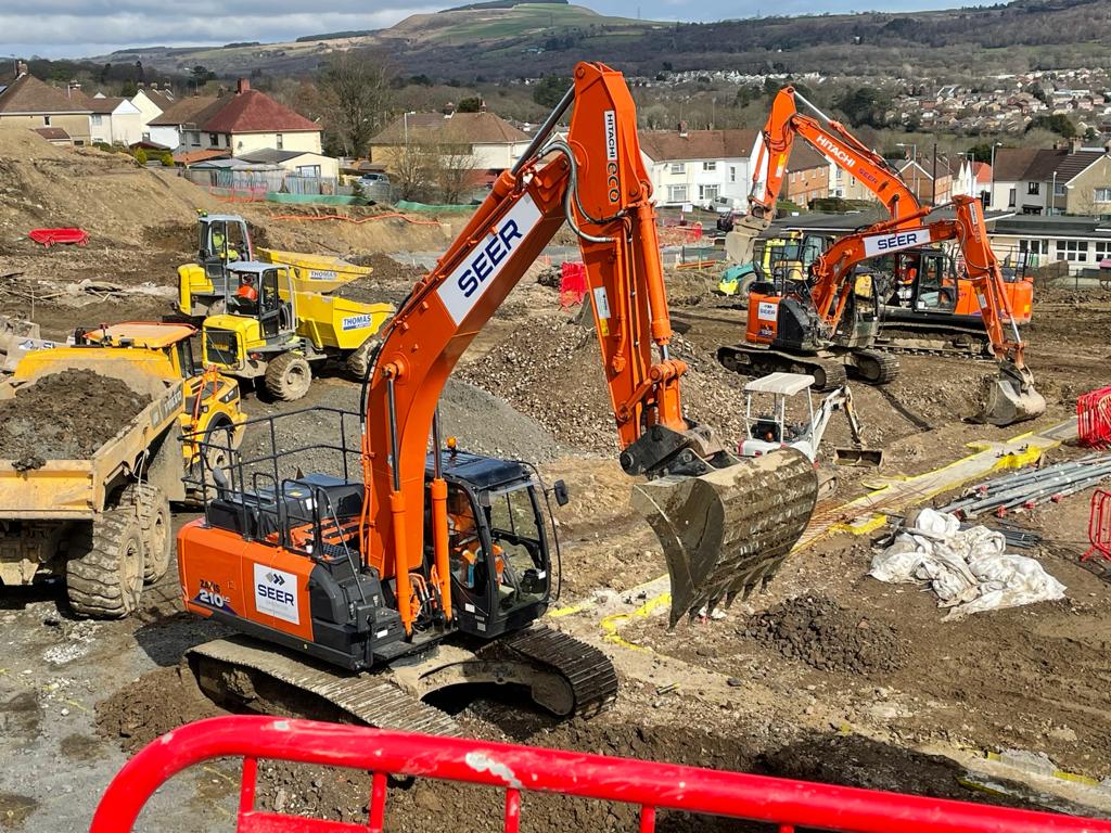 SeerConstructi1's tweet image. All go 🌞 👍👍
#bamconstructuk
#hitachiconstructionmachinery
#volvodumptruck
#civils