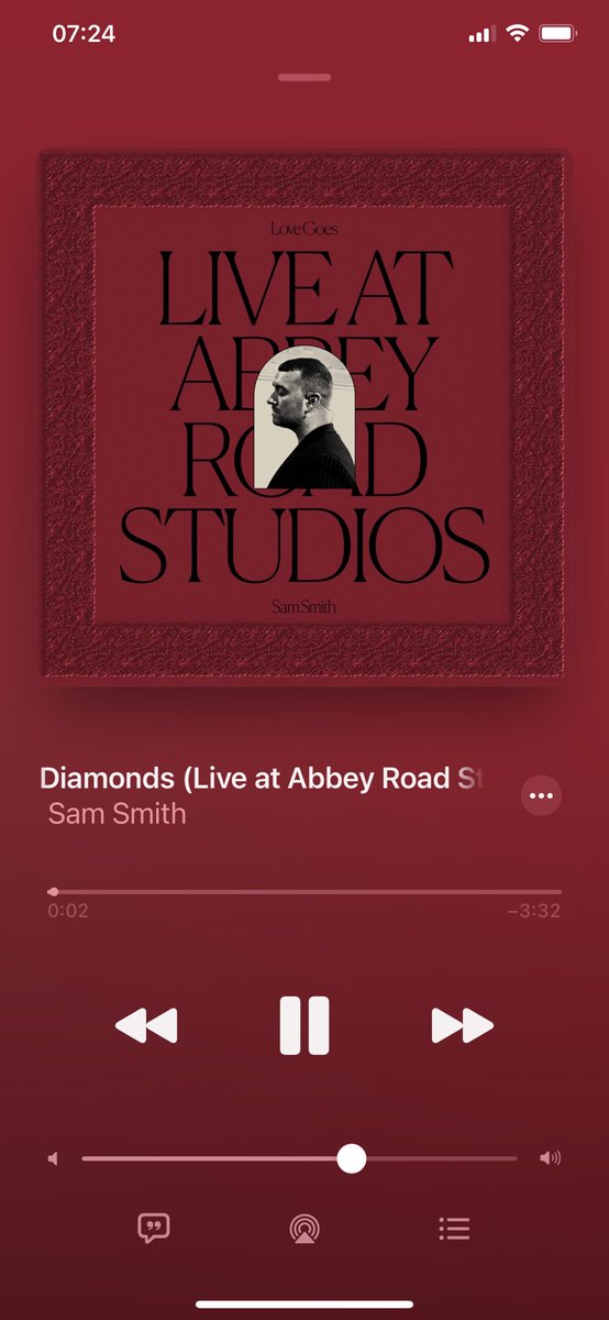 SamSmithNow's tweet image. The ONLY way to start this Friday morning❤️
#LoveGoesAbbeyRoad