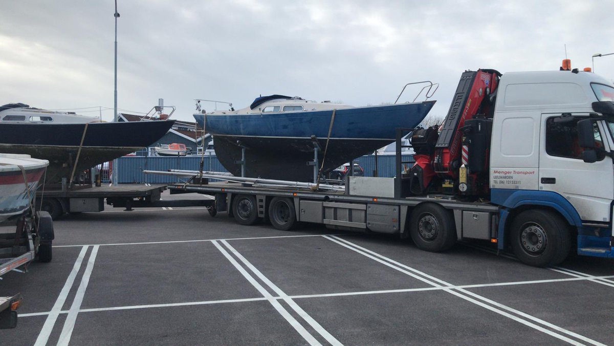 InfoJepma's tweet photo. Twee maal IF onderweg naar Grou. Aankomende zondag bij ons op de werf. #jachtservicejepma #marieholm https://t.co/rozUAIu5sU