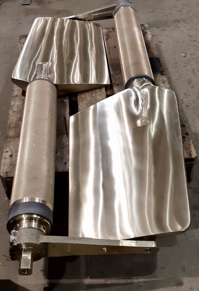 Some lovely shiny rudders all ready to be shipped. #sterngear #rudders #boatprop