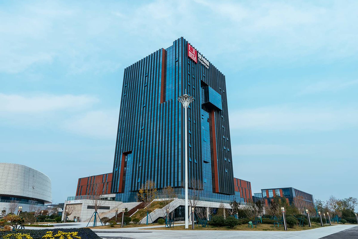 Lopochina's tweet photo. Project Name: China Enzyme City

Architects: China Northwest Architectural Design and Research Institute Co. Ltd

LOPO Terracotta: Red Panel, Grey Panel, 30mm Thickness

https://t.co/5LmBigIXnO

#contractor  #DesignThinking https://t.co/GQ4DJEUqhv