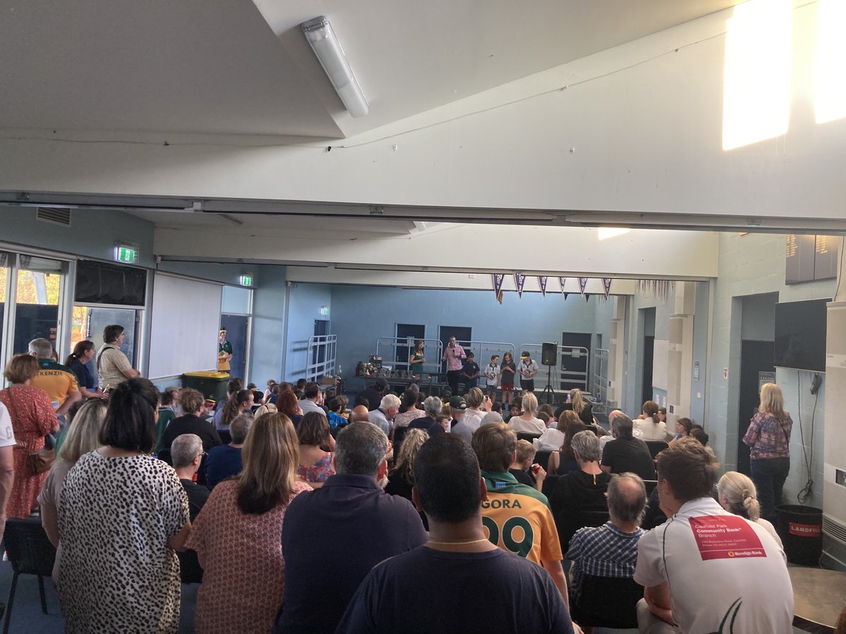 Full house at ⁦<a href="/WPCCSharks/">WPCC_Sharks</a>⁩ for our Junior presentation night!
Super proud President right now 😊
#ourfuture#circling