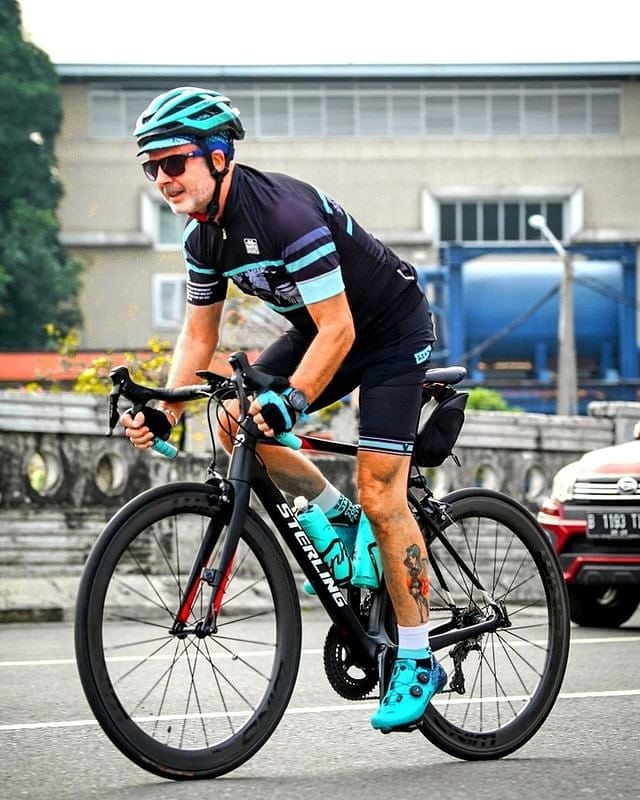 Santicshopjp's tweet photo. ❤️Time to cycling
👉🏻Follow us@santicshop

#cycling #cyclinglife #photography #cyclingphotos #ridewithstyle #rideyourbike #bikingadventures #riding
#ロードバイク #自転車のある生活 #自転車  #サイクリング #ロードバイク初心者 #santicshop #santic  #bicyclelife #cyclingphoto #bicycles https://t.co/vqCZnjN5e3