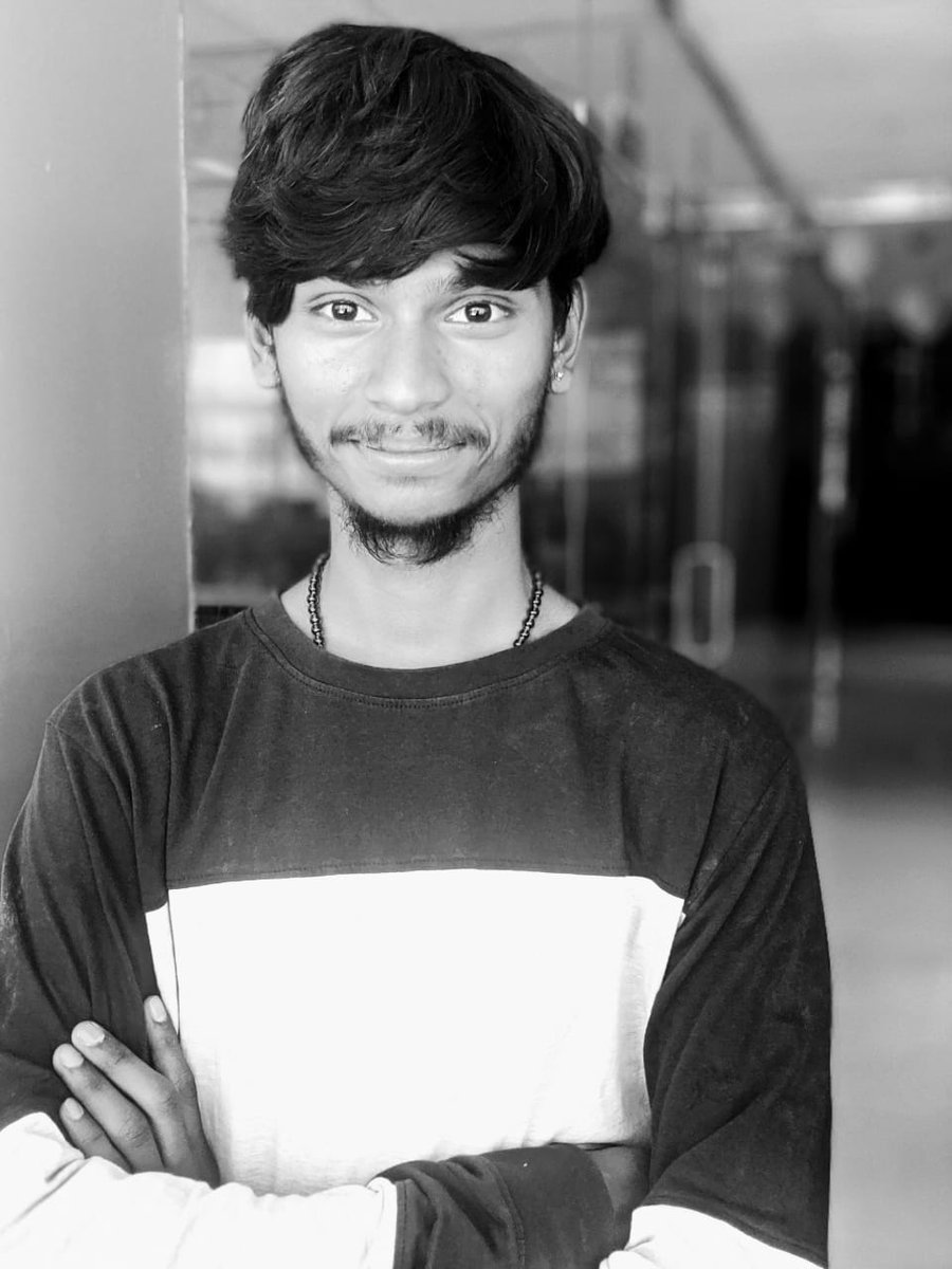 ReachingHandBlr's tweet image. The #ComputerCourses provided by #ReachingHand in #Hardware and #Networking, in collaboration with @autodesk, has opened up a new door for Kiran in the field of #IT, equipping him for #employment. He shares, teary eyed, how grateful he is to receive this training for free!