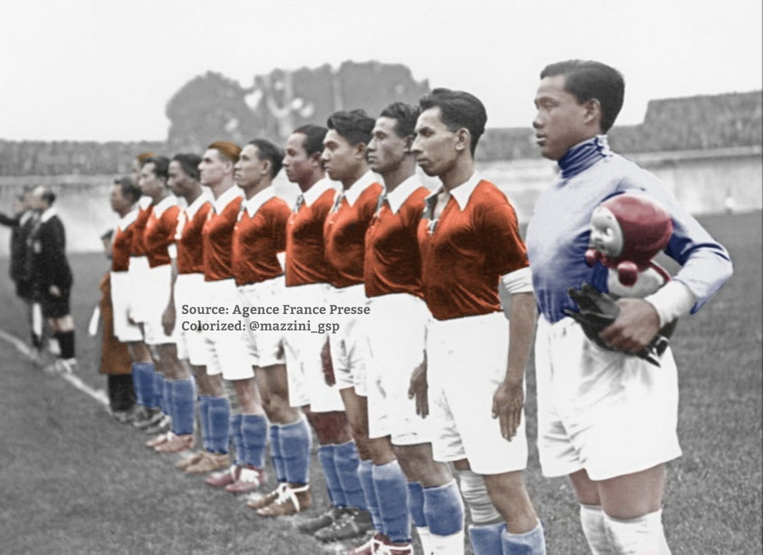 Mazzini on X: "Tim sepak bola Hindia Belanda (sekarang Indonesia)  bertanding di Piala Dunia tahun 1938 di Prancis. Keikusertaan Hindia  Belanda saat itu tercatat dalam sejarah sebagai negara Asia pertama yg  mengikuti