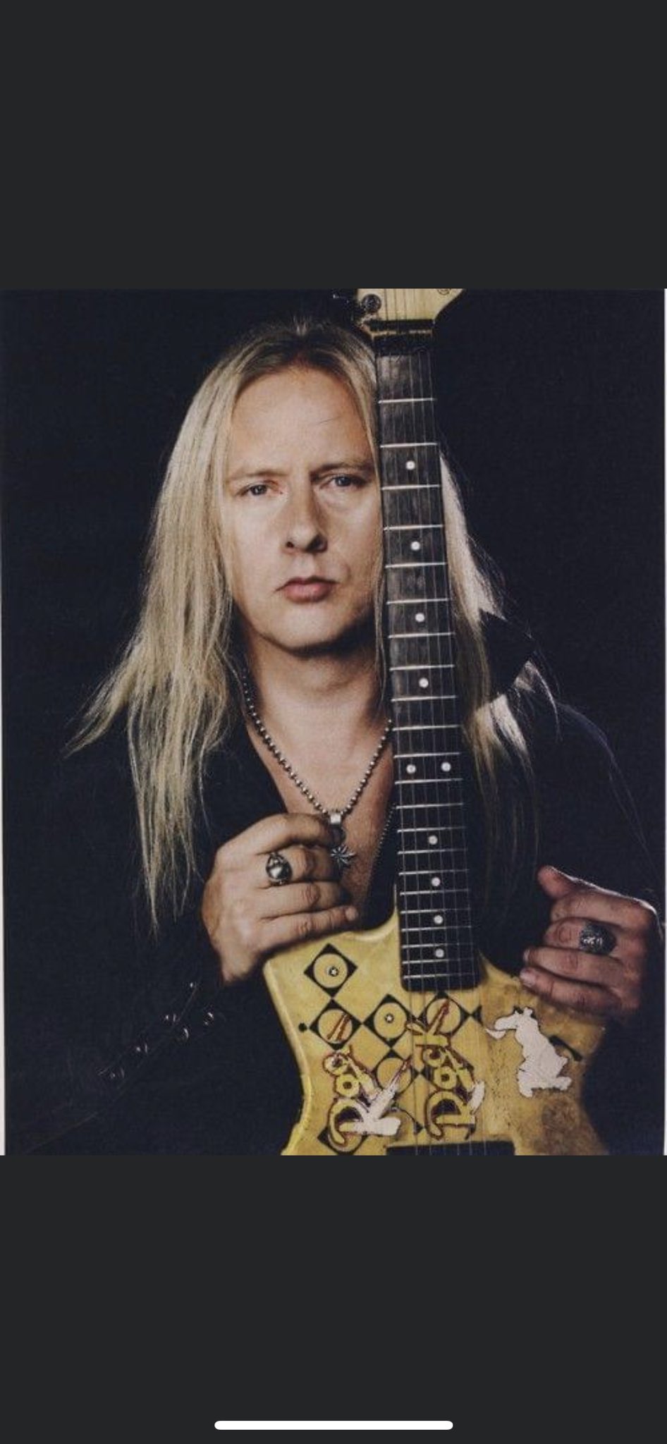 Happy Birthday Jerry Cantrell!   