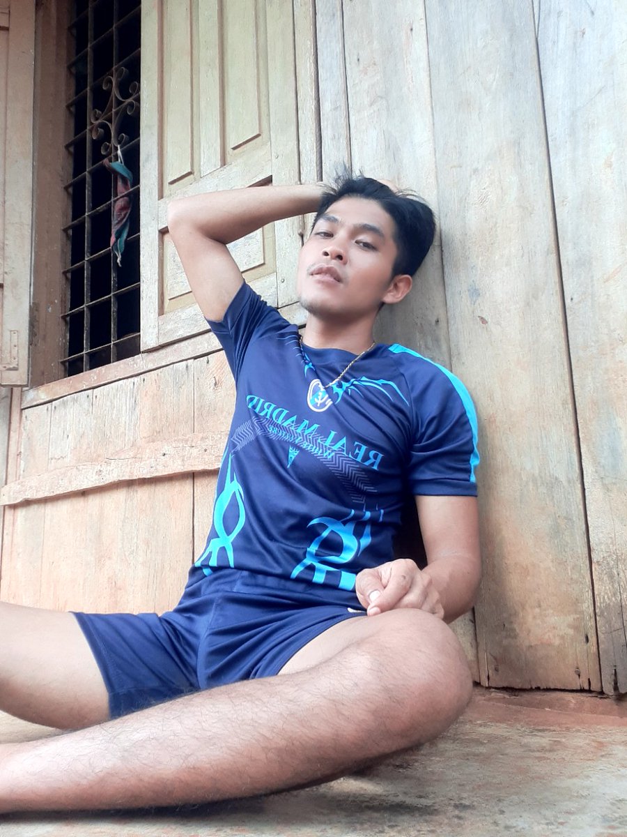 Trai thẳng đi khách 200k 0877642639