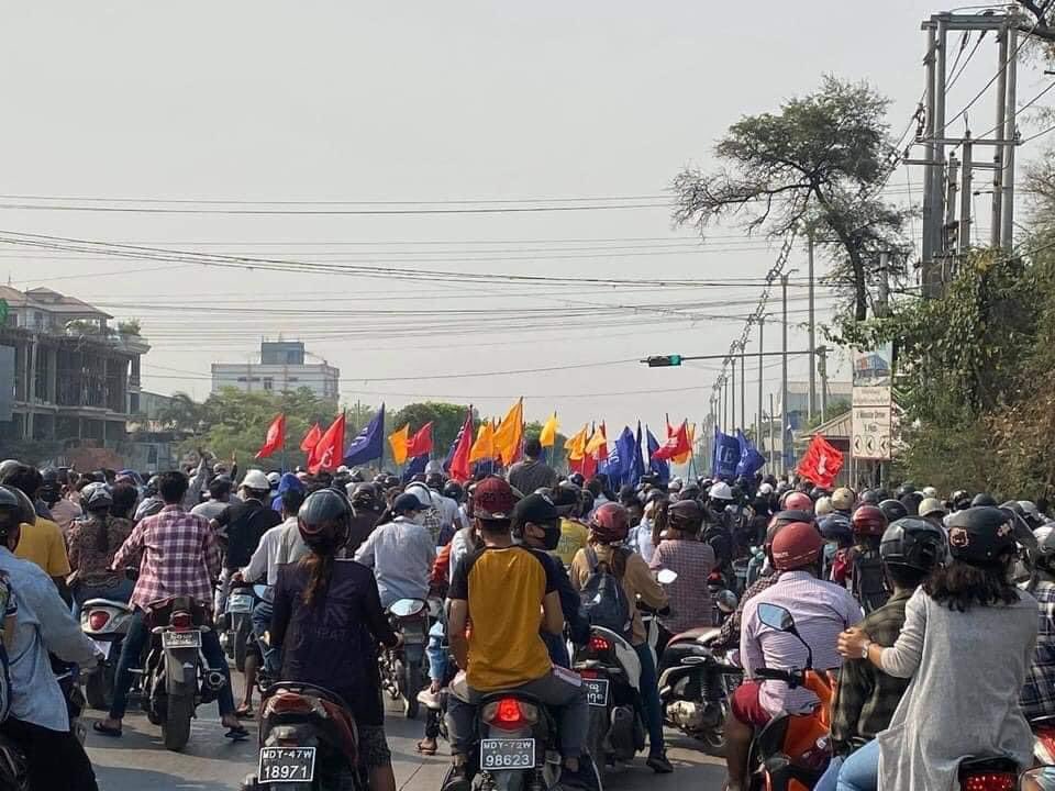 Mandalay’s Mya Taung strike gets stronger everyday! 💪🏼💪🏼#WhatsHappeningInMyanmar #Mar19Coup