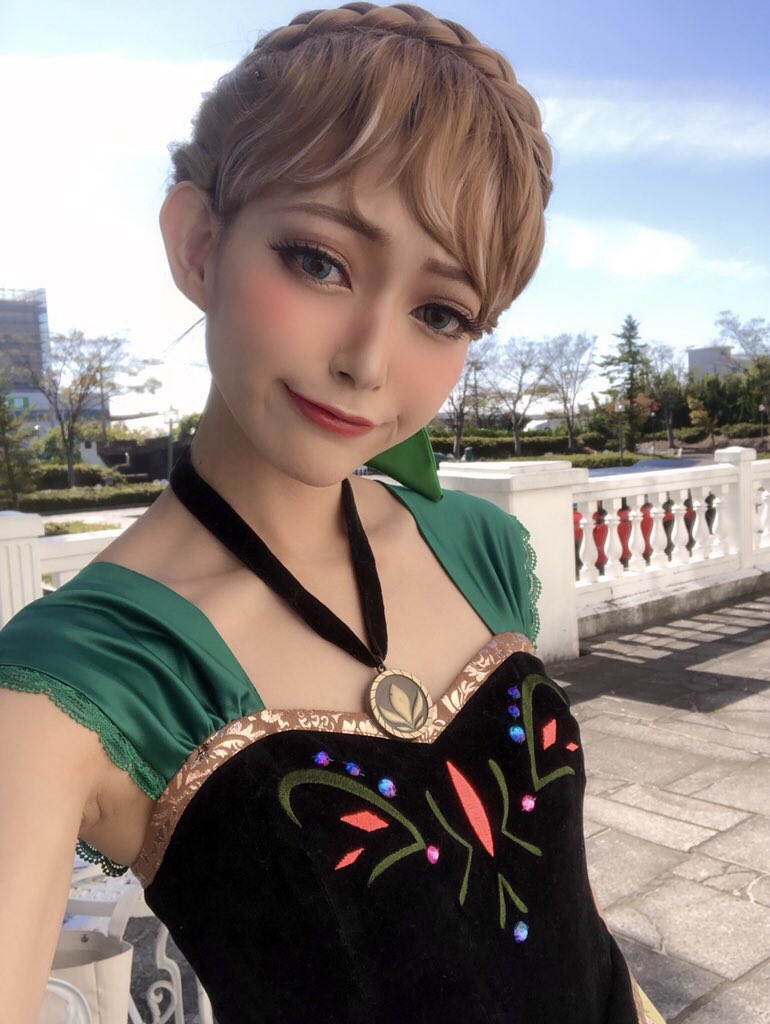 午前12時前のご注文は当日発送 アナと雪の女王 アナ コスプレ