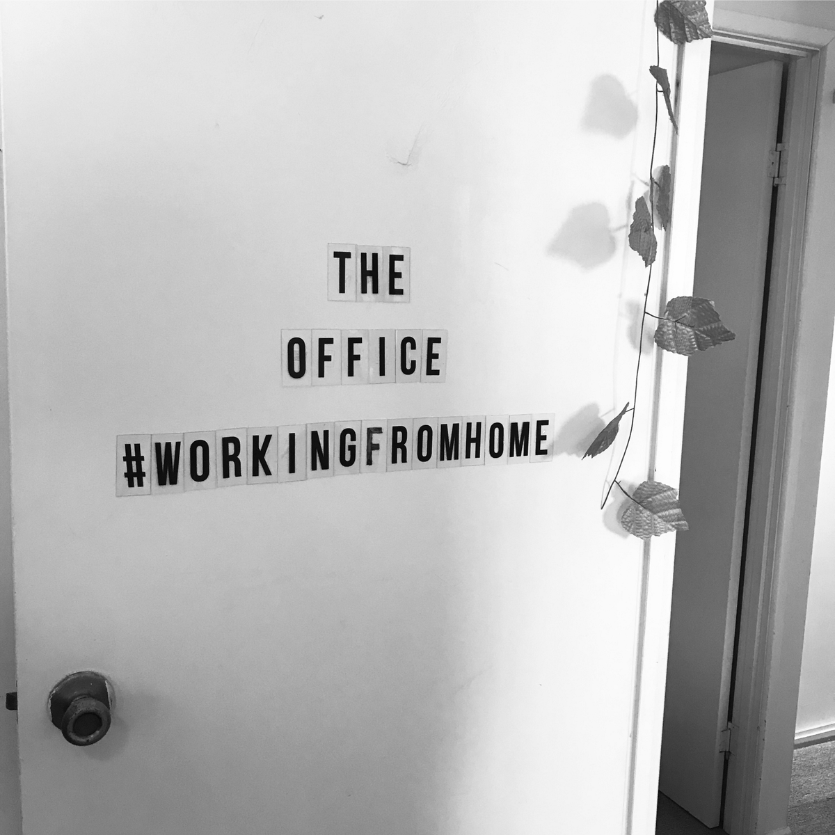 redmakolearning's tweet photo. This time #lastyear many of us started #workingfromhome 1 year later I'm still working from home most days &amp; #appreciate the benefits! I no longer get stuck in traffic, I'm never late to work &amp; I never forget my lunch🙃
#somechangesaregood #workhard #fromwhereeveryouare #thankful https://t.co/4Dq8mC1rod