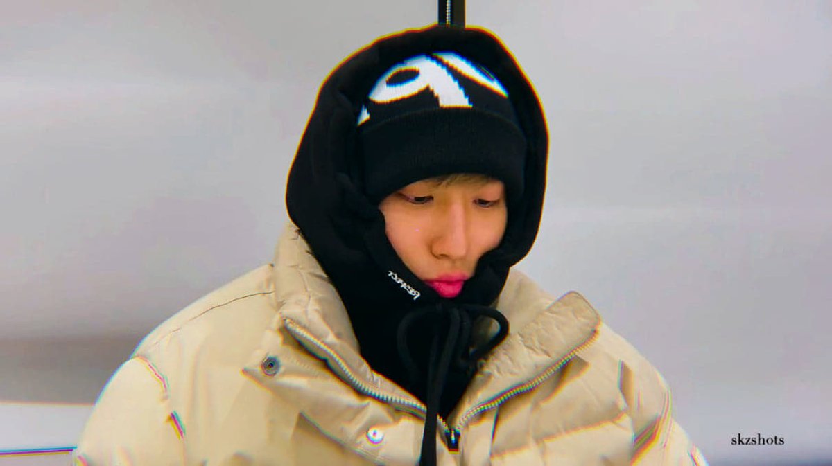 quokka1425's tweet photo. [ Remember Me ]

A filo minsung au where in Jasper (lee know)  was courting someone but every time they are together a memory of him with Levi (han) keep flashing.... https://t.co/HPWNmzzjyf
