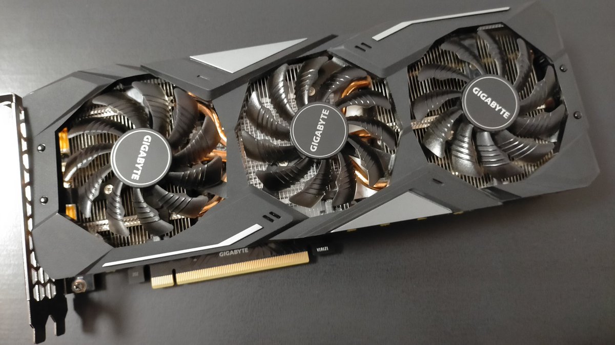Yorkfield_XE's tweet photo. 【中古】
GIGABYTE GeForce GTX 1660 SUPER GAMING OC 6G

マイニング使用歴・OC歴なし
動作不良や大きなキズ等はありません。

○銀行振込の場合
3月19日正午以前にフォローしている場合：34,000円＋送料

それ以外：36,000円＋送料

○フリマアプリの場合
38,000円(送料込み) https://t.co/xHqkwgBppt