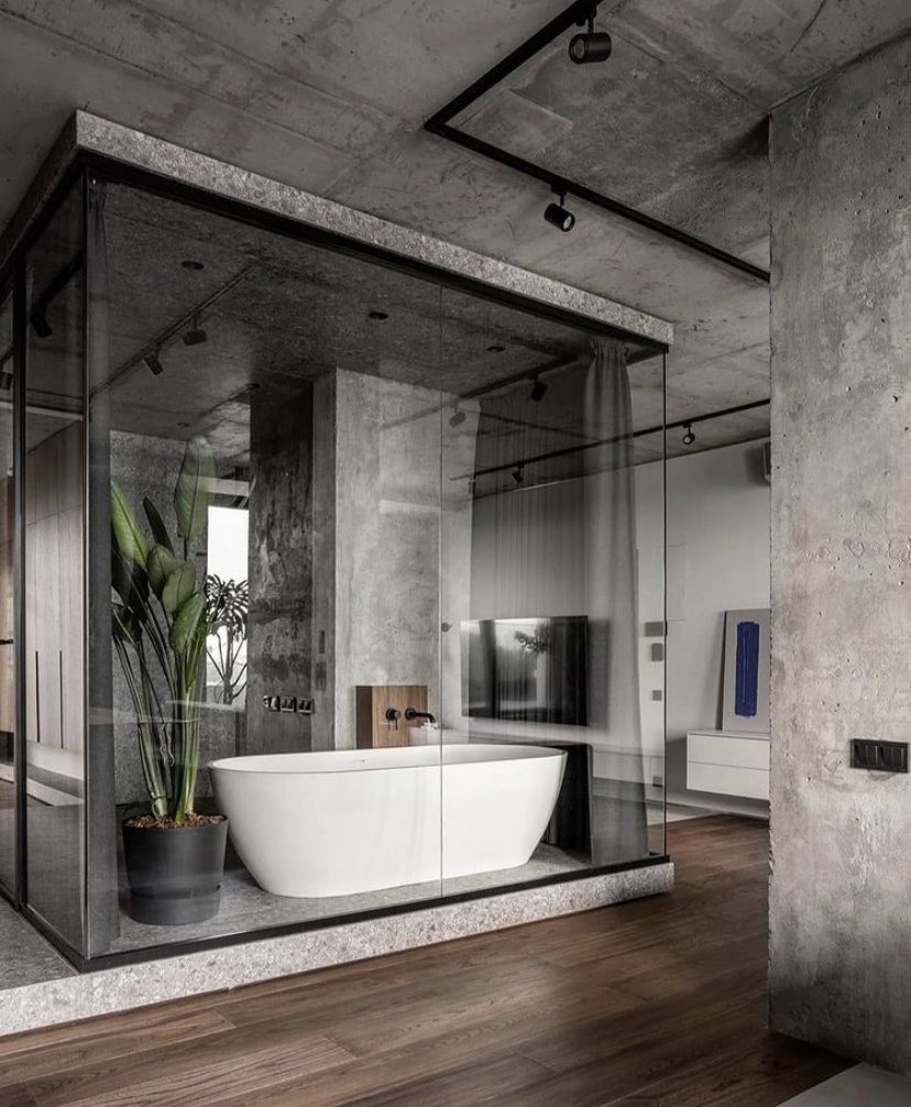 ArchitectGenius's tweet photo. Glass wall bathroom 🛁 

A visual masterpiece or too invasive? https://t.co/FwPIkMcket