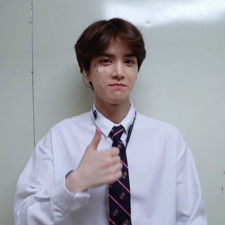 ㅤ

                temporary face claim

ㅤ