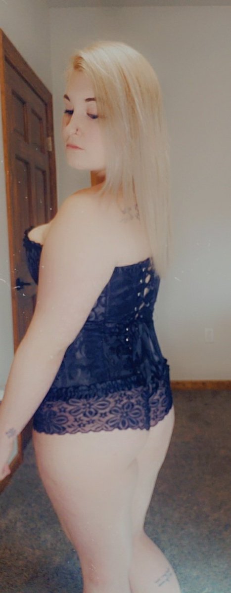 DaisyRa50962290's tweet photo. Cum and play 💦
https://t.co/vzI2sBgHx1
#onlyfans #camgirl #blonde #blondegirl #content #sellingcontent #adultwork #cutie #little #ddlg #cumplay #horny #sellingvids #sellingpics #viral #videos #sexwork #sexy #secretseller #sugarbaby #buyingcontent #onlyfanscutie #cashapp #porn https://t.co/48zRvpuWiI