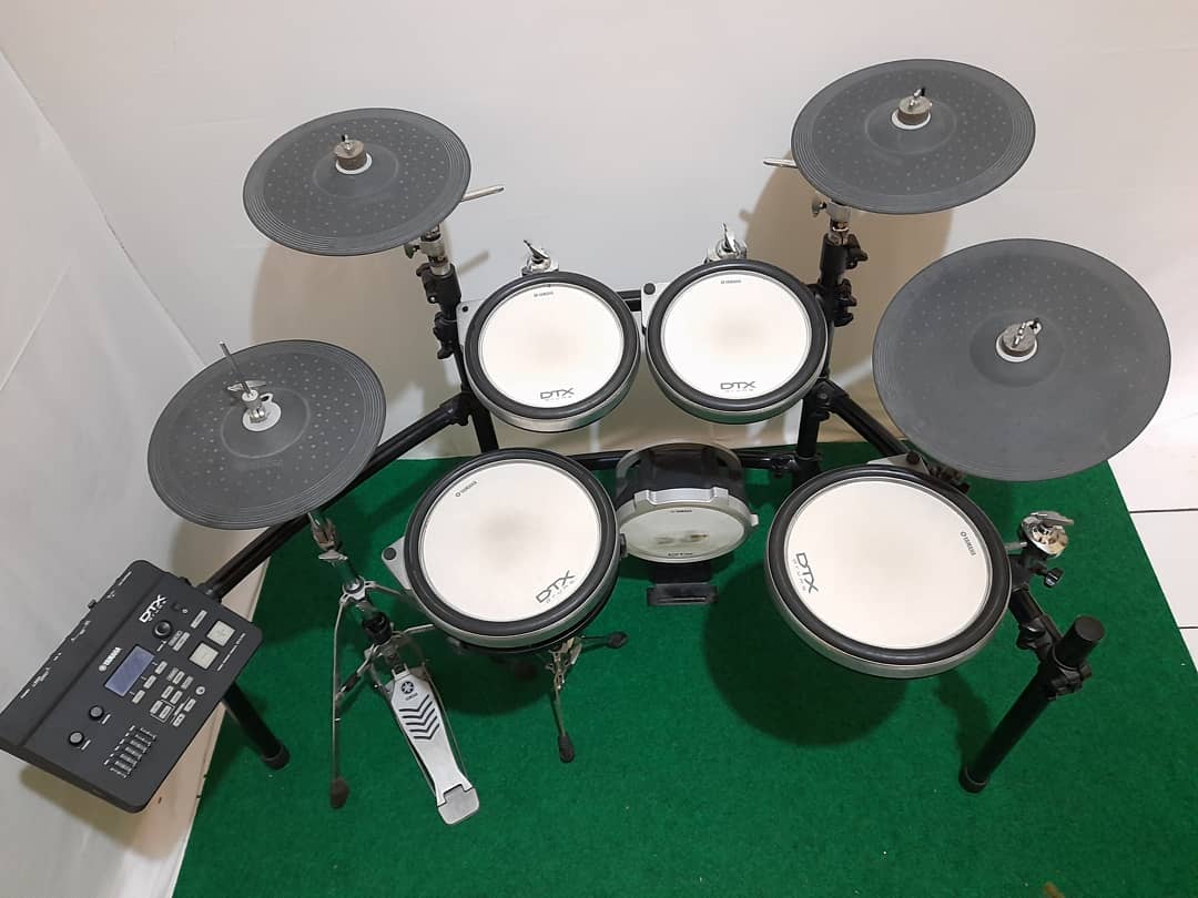 prastikobp's tweet photo. @DrumBagus wts drum electric DTX 760, mulus normal, harga 16,5jt nett, ciledug TGR, 083874677735, follow ig @alunamusic.jkt https://t.co/7c70GqBnRT