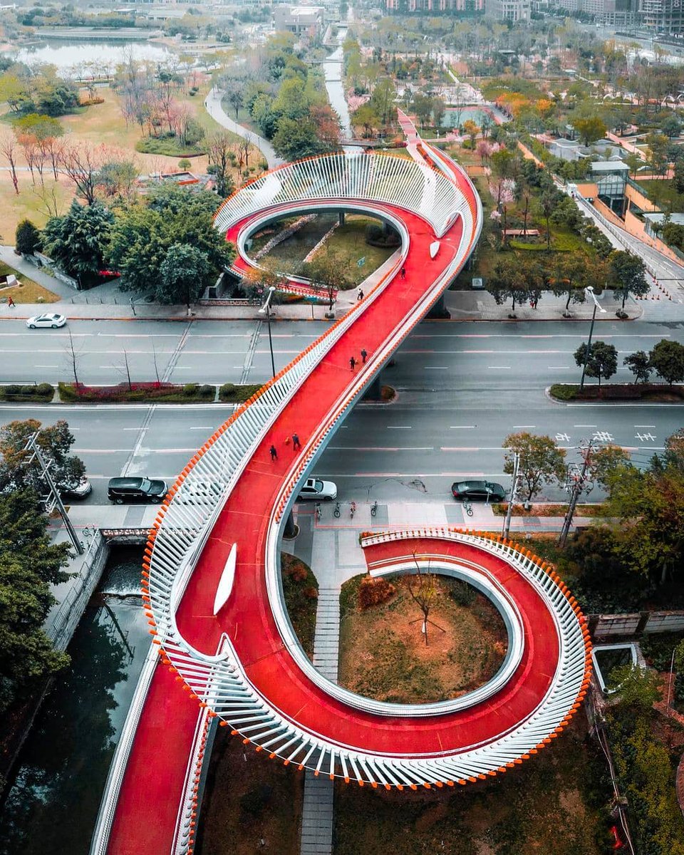 architectsideas's tweet photo. Ruyi🌳 Bridge

what are your opinions on this bridge architecture? 

Look at the Longest Bridges In The World: https://t.co/pyUjc9KOPl

#Bridge #arquidecor #arquitecturaurbana
#arquitecturas #arquitecturasustentable #arquitecturaargentina
#arquitecturachilena #arquitecturaurbana https://t.co/suRfoxajFz