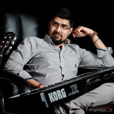 charouram's tweet photo. #NewProfilePic https://t.co/kAadvdtMZv