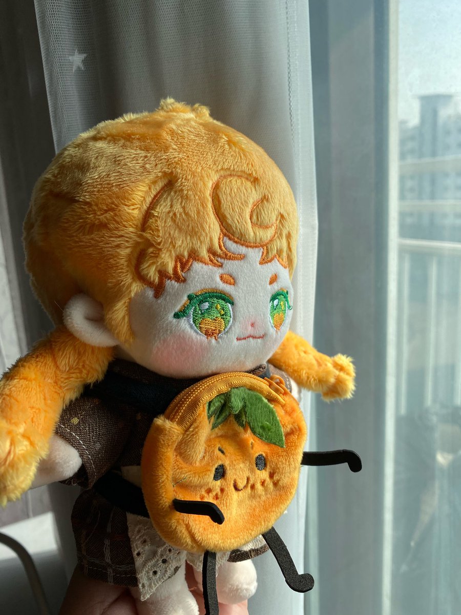 hcw00's tweet photo. 아 세상에 세상에 감규리 진짜 완전 귀여워 미쳐버려요~!~!
진짜 역대급 예뻐 진짜~! 이거 해줄려고 내가 귤가방도 사놨지 진짜 아 가방이랑 표정 닮았어 아 진짜 귀여워 누구 자식이 이렇게 귀여워 아주 그냥 호록쪽쪽~!~!~
필터 없는데도 예쁜거 봐
나중에 작규리 콩규리 다 모아서 귤가족 만들거임 https://t.co/txqI8hz7ni