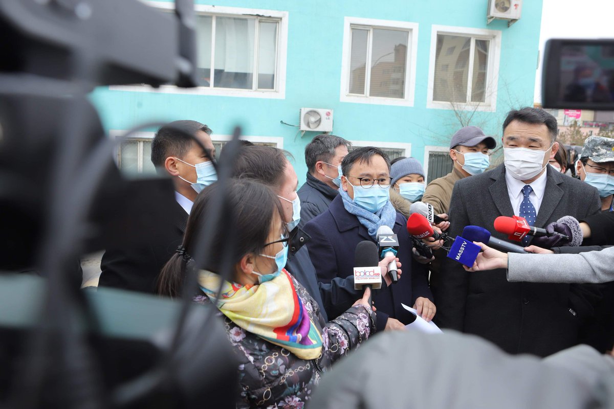 Хавдар Судлалын Үндэсний төвийн газрыг хууль бусаар эзэмшиж байгаа иргэд аж ахуйн нэгжийн газрыг албадан чөлөөлж  Хавдарын эрт оношилгоо илрүүлэх төв байгуулна.