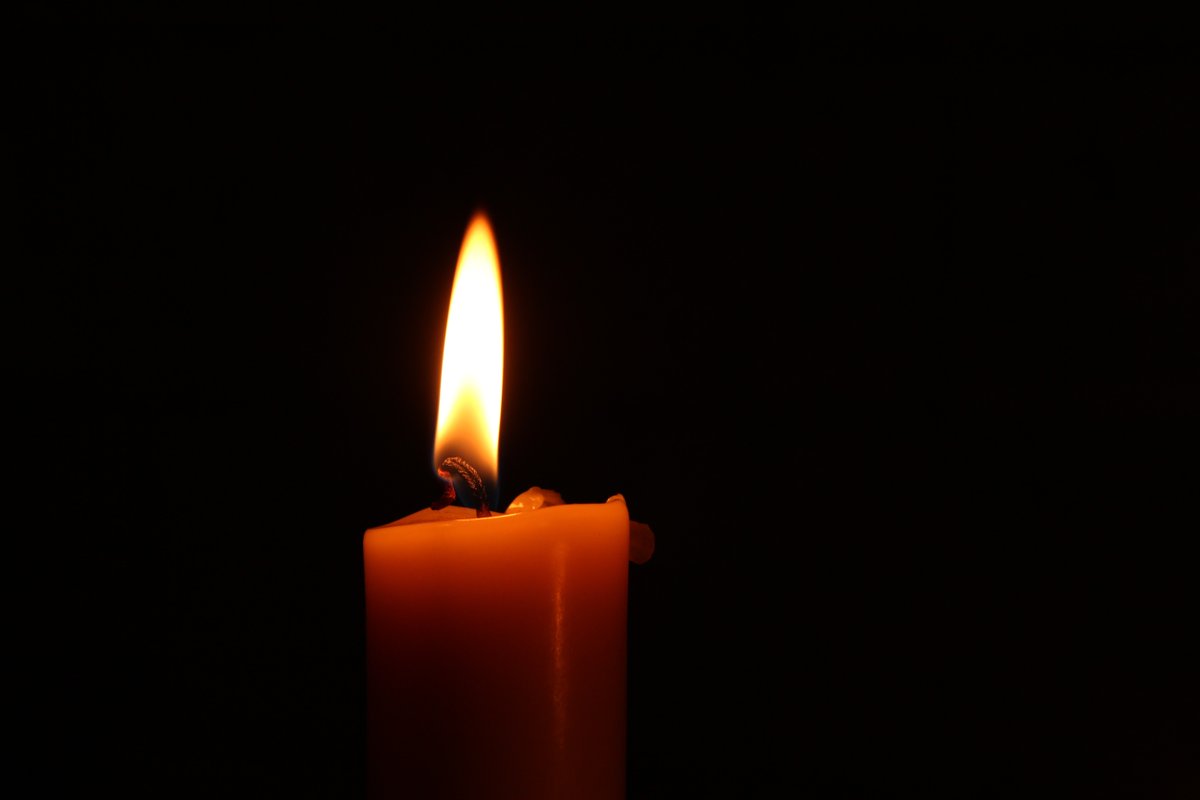 CofEGuildford's tweet photo. Join the minute’s silence at 12 noon on 23 March, the National Day of Reflection, to show your support for the millions of people who’ve been bereaved and take a moment to connect with someone you know who’s grieving. 
https://t.co/GJcE1OztTv https://t.co/Izpy9kB4yL