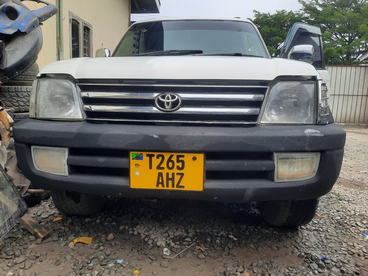 Muddy95086567's tweet photo. TOYOTA PRADO TX #AHZ
YEAR 2003
ENGINE 1KZ
CC 2360
DIESEL/AUTO
SPORT RIMS
FORGLIGTH
NEW TAIRI
EXCHANGE IS ALLOWED
PRICE 11MIL
CALL 0763 503 405 WHATSAPP https://t.co/1bf9wweGLI