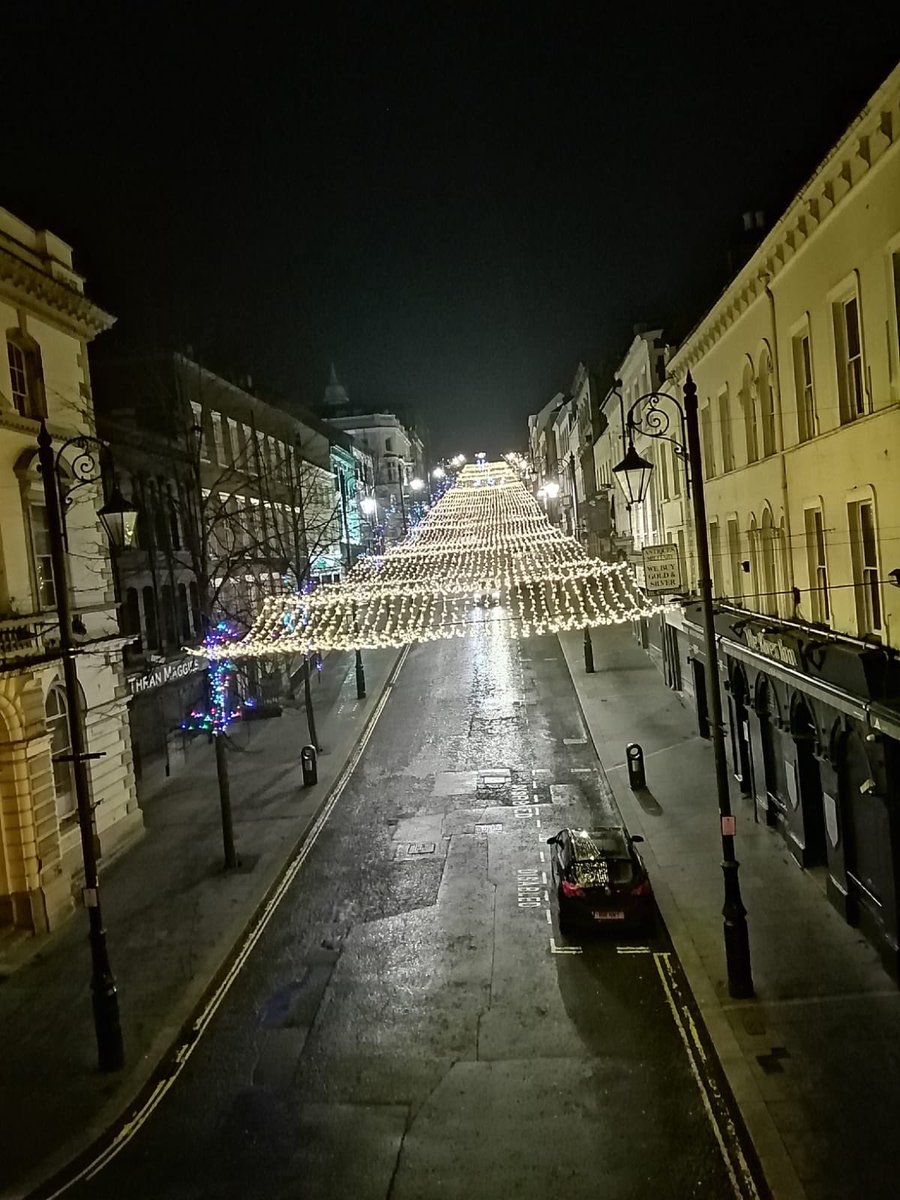 sarahgrant155's tweet image. Out for a dooter to see the lights for the last time 🎄🎅🏼🎶 #Christmas2020 #christmas #christmastime