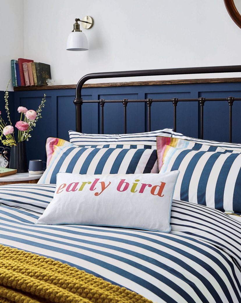 dmanorinteriors's tweet photo. Brighten up your bedroom ready for spring 💙 love this bedding from @Joulesclothing #interiordesign #spring #bedding #joules #bedroom #bedroomdecor https://t.co/VxBlLYZvOm