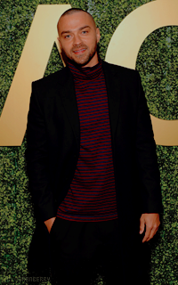 g_cranberry's tweet photo. + 13 nouveaux avatars sur Jesse Williams ► https://t.co/ja4kYTNuw7 (⚠️2 posts #request) https://t.co/JjMe05SAkB