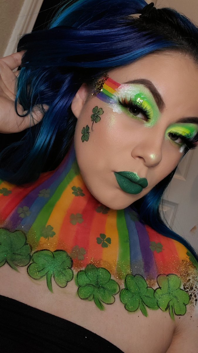 Romietorious's tweet photo. #GenerationBEAUTYBAY #FOLLOWFRIDAY &amp; #ByBEAUTYBAY @beautybay https://t.co/iFKuapxlcI