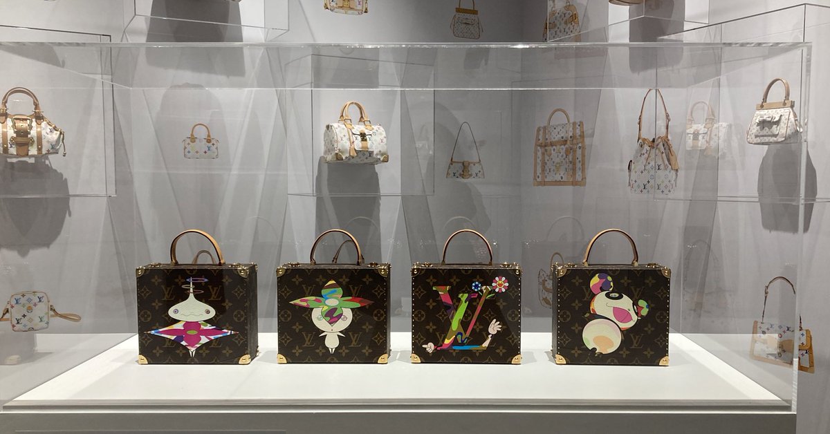 糸蜻蛉 いととんぼ 原宿jing ルイ ヴィトンのイベント Louis Vuitton へ 10の部屋に映像作品 ブランドの歴史 村上隆 草間彌生 川久保玲 山本寛斎らのコラボ商品やアーカイブが華やかに展示 別館のギフトショップに明るく軽やかなカラーの 糸蜻蛉 いととんぼ 原宿jing ルイ ヴィトンのイベント Louis Vuitton へ 10の部屋に映像作品 ブランドの歴史 村上隆 草間彌生 川久保玲 山本寛斎らのコラボ商品やアーカイブが華やかに展示 別館のギフトショップに明るく軽やかなカラーの