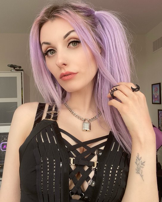 💜😌 https://t.co/JacB7JAtw2