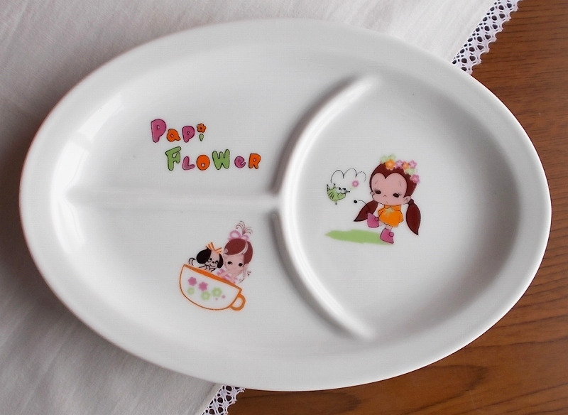 たんぽぽ陶器店 お子様ランチに レトロで可愛い女の子柄 仕切り付き楕円形子供用陶器プレート洋皿 たんぽぽ陶器店 レトロな食器 雑貨 骨董 陶器のネットショップ T Co J9d7idurlm 昭和 レトロ 食器 可愛い 懐かしい 日本製 陶器 骨董