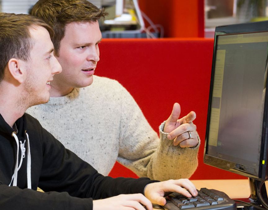 TargetedAgency's tweet image. Shaun as his younger self working at Target Information Systems as Senior Software Developer about 10 years ago, before becoming CEO of targeted.agency

#experienceddeveloper #fullservicedigitalagency  #digitalteam #digitalmarketing