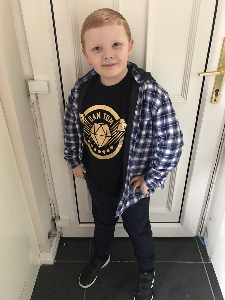 vickiwarner's tweet photo. @dantdm  Thomas was super excited to wear his new Dan TDM T-shirt for non uniform day today!! He said he’d love a reply and he asked me to tell you he loves your pugs too! https://t.co/jL5JO8KcPJ