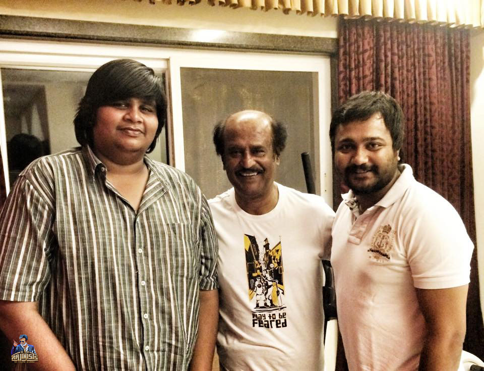 RajiniFC's tweet image. The very first meeting with his idol after the release of Jigarthanda... Happy Birthday @karthiksubbaraj brother! 

#HappyBirthdayKarthikSubbaraj #Annaatthe #Petta