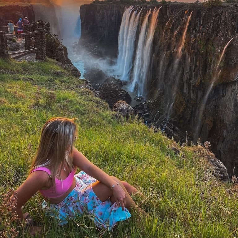 🌅 REPOST: <a href="/danirose/">danirose</a>._

#royallivingstonehotel #discoverzambia #victoriafalls