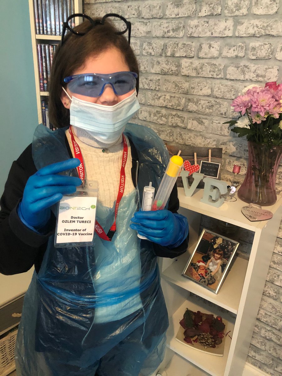 Lauryn_Mae's tweet photo. #Comicrelief, Superhero day at school my daughter wanted to dress as #OzlemTureci as this is her superhero! #Biontech #SuperHEROS #CovidVaccine #Inventor https://t.co/JIwWeLzMK0