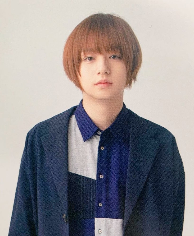 Twitter 上的 しの あどけない表情と まっすぐな髪は 女神さまが 何もかもを手に入れるための策略 女神さまの前では 騙されることも 操られることも 自らが望んだことに思えてくるから 準備した駆け引きなんて これっぽっちも役に立たなくなるんだ 伊野尾慧 伊野尾