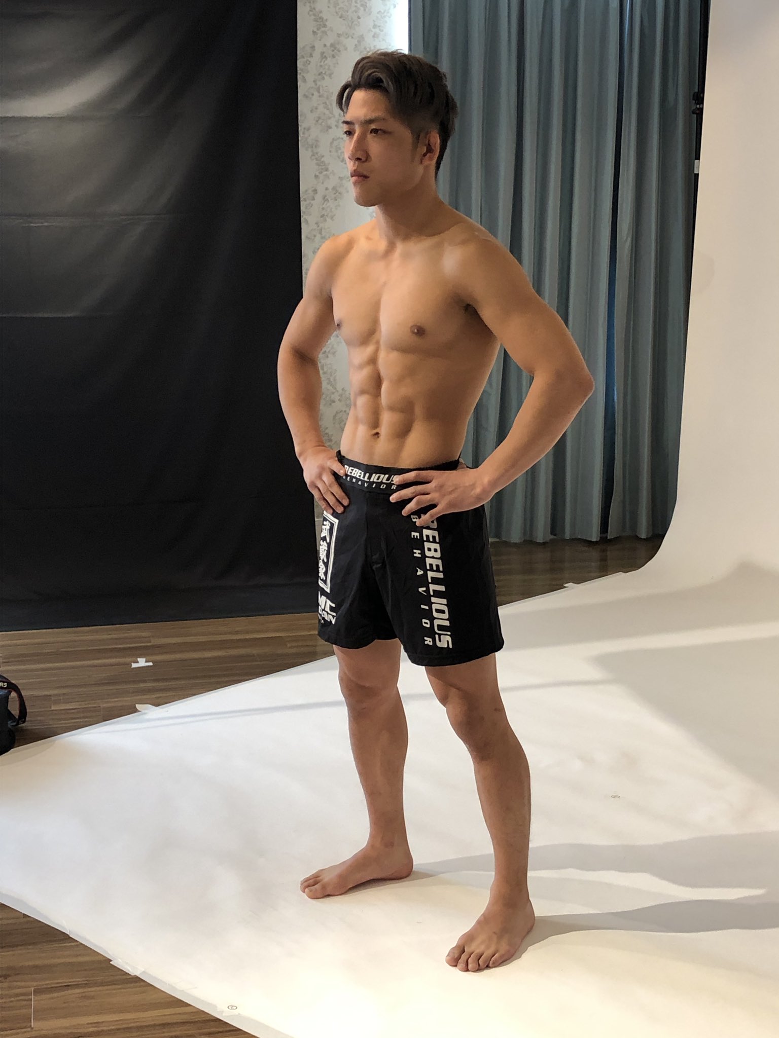 Twitter 上的 笹原圭一 黒いパンツがすごっく似合っている堀江選手 Jリーガーみたいな雰囲気があります T Co Iuoltylzuu Twitter