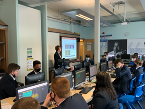 PATCarletonHigh's tweet photo. 🎵🎶Y10 BTEC Music releasing their inner record producer recreating Black Eyed Peas on VIP Studio.
@MaxWheeler I Gotta Feelin’ you might want to check this out!
#TeamCarleton #musicproducers #vipstudio @bep https://t.co/14fW02K2tc