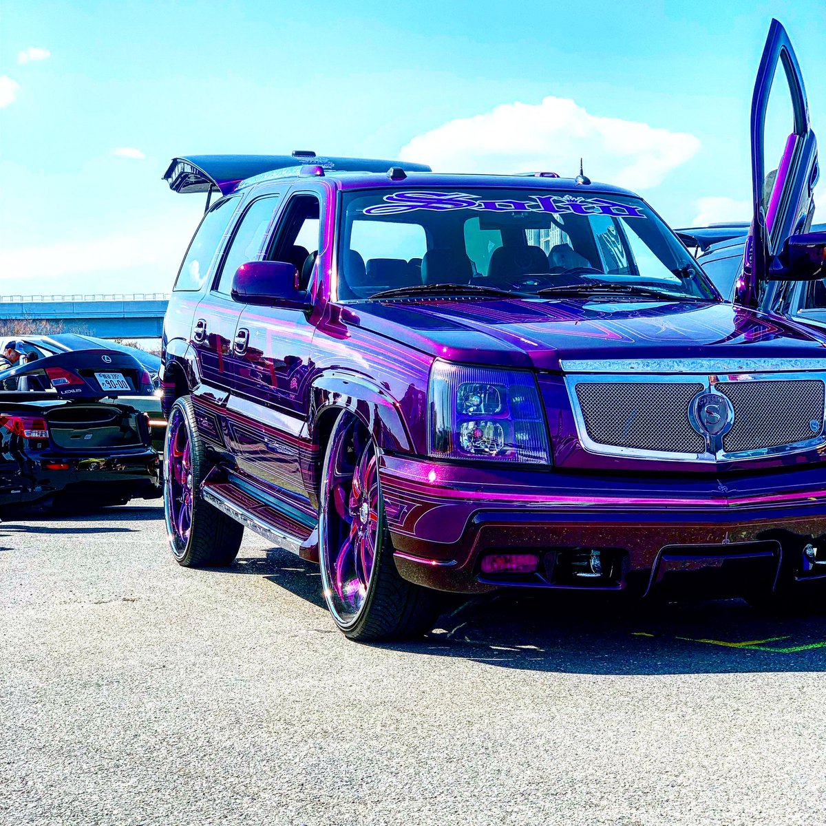 My Car😈😈😈初投稿
・
SOLID CAR CLUB
Cadillac Escalade
・
3ヶ月以上乗ってない…早く仲間達と集まりたい…
#CadillacEscalade