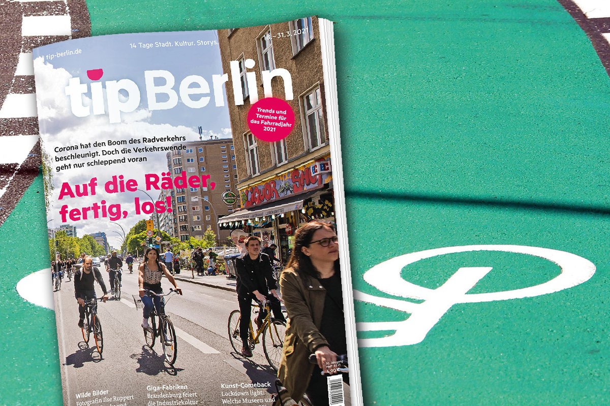zitty Berlin (@zitty) on Twitter photo Der neue tipBerlin: Trotz Fahrrad-Booms in der #Pandemie - die #Verkehrswende in #Berlin stockt. Warum? Eine Suche nach Antworten. Plus Gastro: das Beste von den Märkten. Und: die Pläne für die <a href="/UraniaBerlin/">Urania Berlin</a> . Und was jetzt (noch?) an Kultur möglich ist Der neue tipBerlin: Trotz Fahrrad-Booms in der #Pandemie - die #Verkehrswende in #Berlin stockt. Warum? Eine Suche nach Antworten. Plus Gastro: das Beste von den Märkten. Und: die Pläne für die <a href="/UraniaBerlin/">Urania Berlin</a> . Und was jetzt (noch?) an Kultur möglich ist