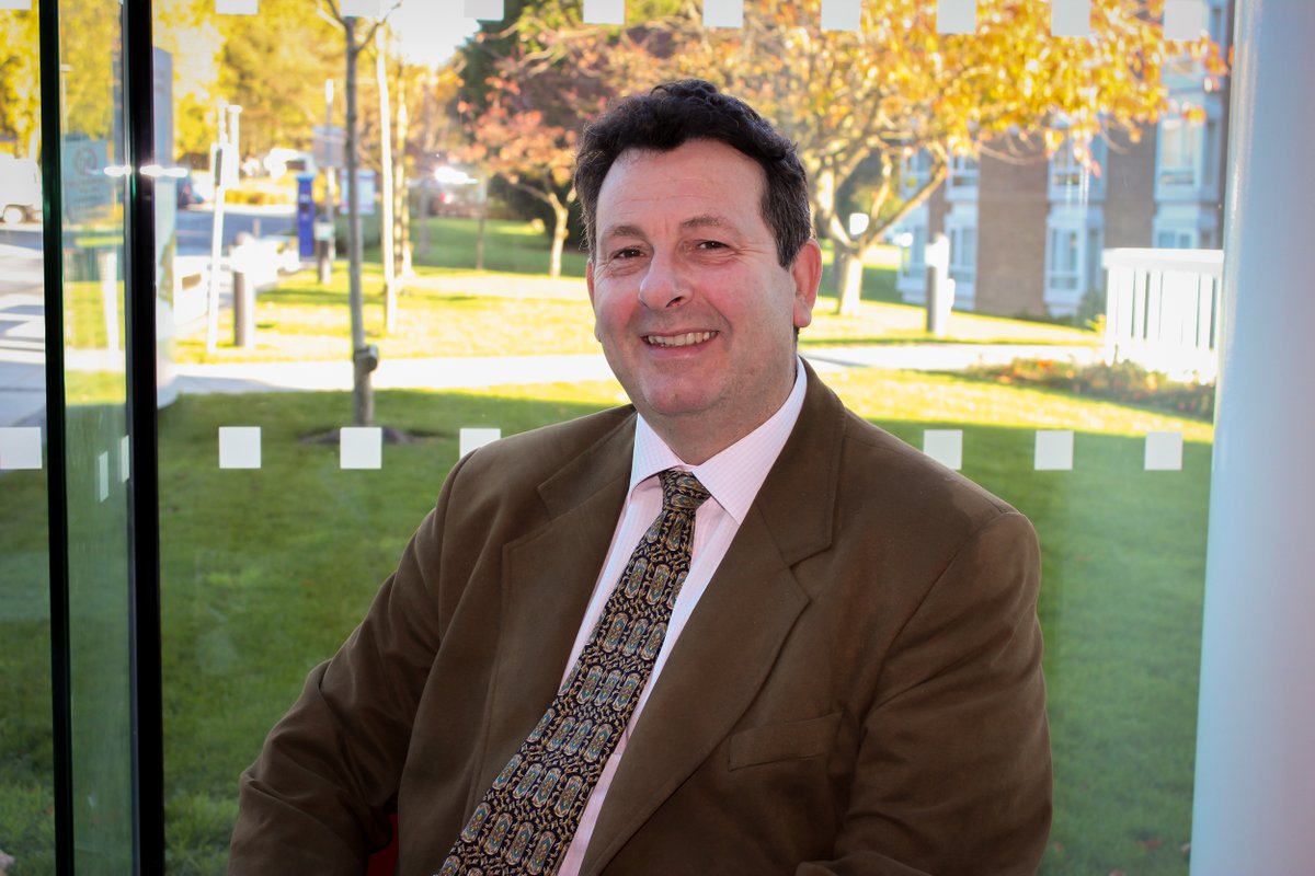 "We as university teachers are facilitators of learning, more coaches than instructors." 

Senior Lecturer in Education <a href="/ICE_LTU/">LTU Institute of Childhood and Education</a> Dr Jonathan Doherty reflects on how technology is changing approaches to learning and teaching.

Read the full blog 👇
leedstrinity.ac.uk/blog/blog-post…