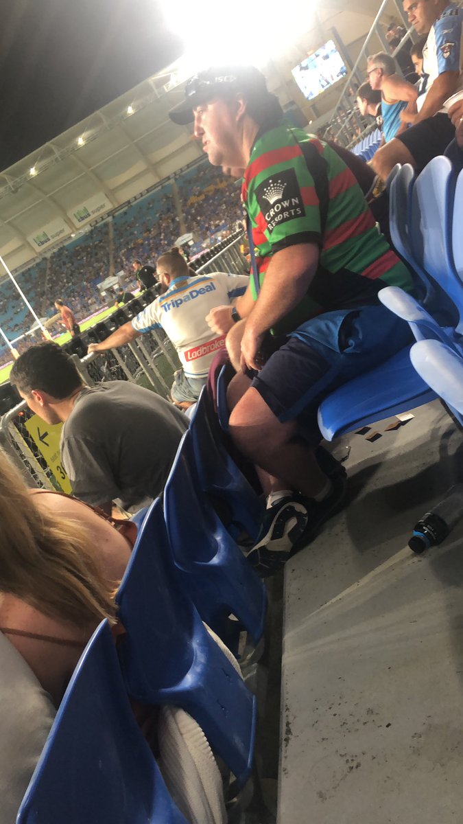 princess_hann_'s tweet photo. Random Souths guy https://t.co/Agj60Q8SGQ